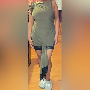 Green One Shoulder 3/4 Sleeve Bodycon Dress